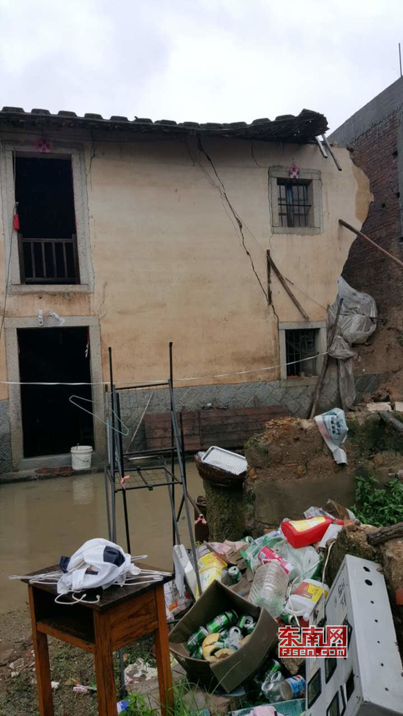 莆田仙游县枫亭镇4处民房倒塌