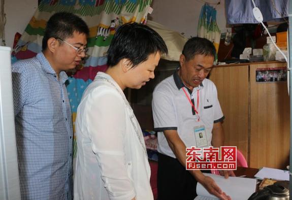 莆田市总工会七一走访慰问党员劳模