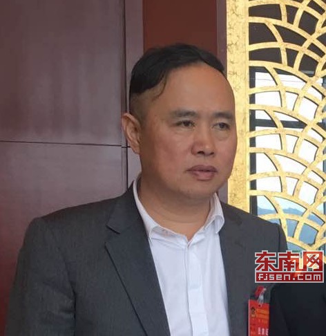 市政协委员,莆田市金师傅珠宝首饰有限公司董事长林建国